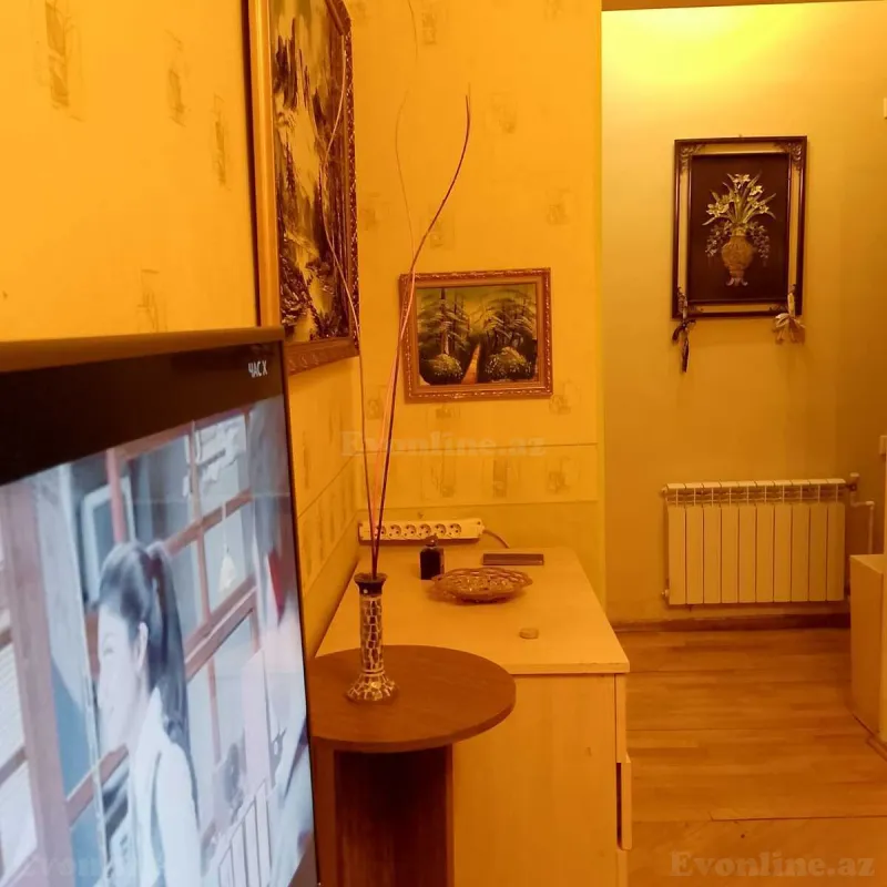 1 otaqlı köhnə tikili mənzil kirayə verilir — Səbail r., Bakı - şəkil 3