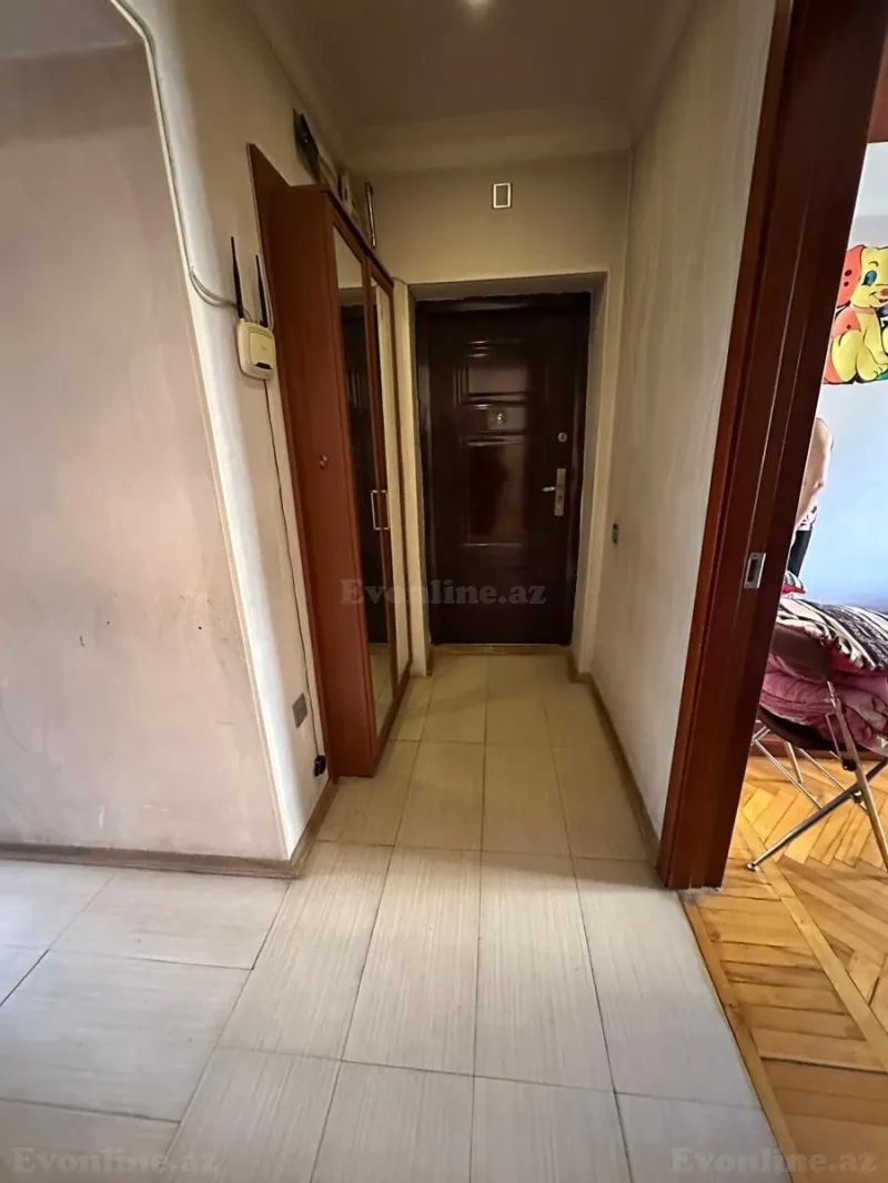 3 otaqlı köhnə tikili mənzil satılır — Nizami m., Bakı - şəkil 6