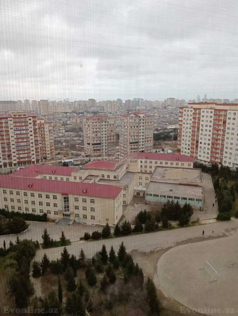 3 otaqlı yeni tikili mənzil satılır — Yeni Yasamal, Bakı - şəkil 9