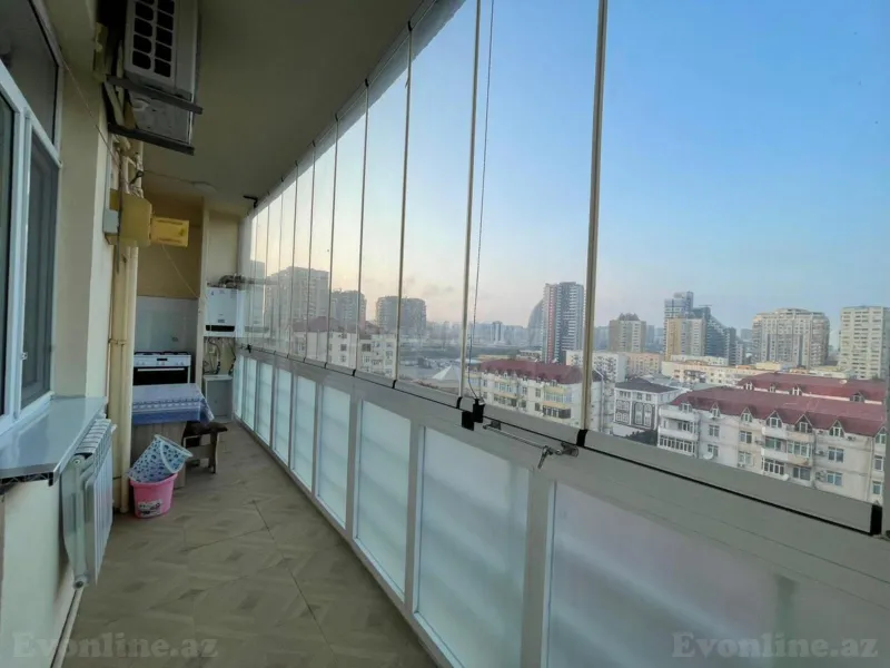3 otaqlı Mənzil 100 m² Xətai r. Kirayə verilir