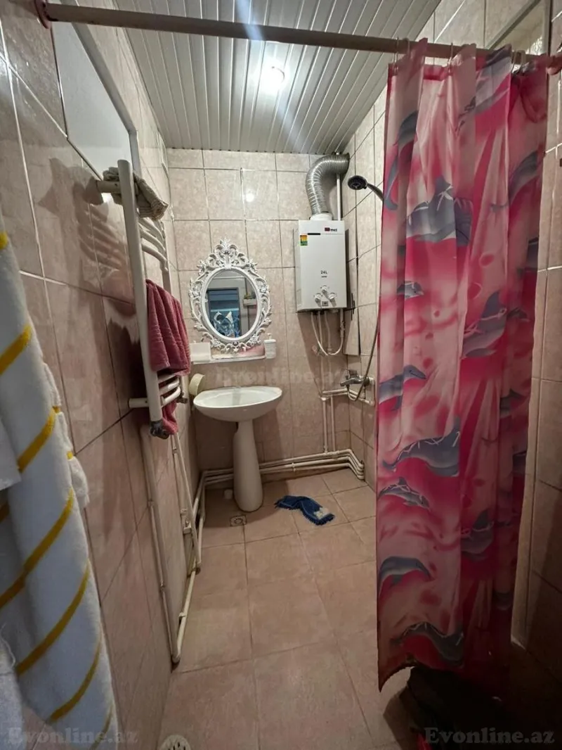 2 otaqlı köhnə tikili mənzil satılır — 8-ci mikrorayon, Bakı - şəkil 4