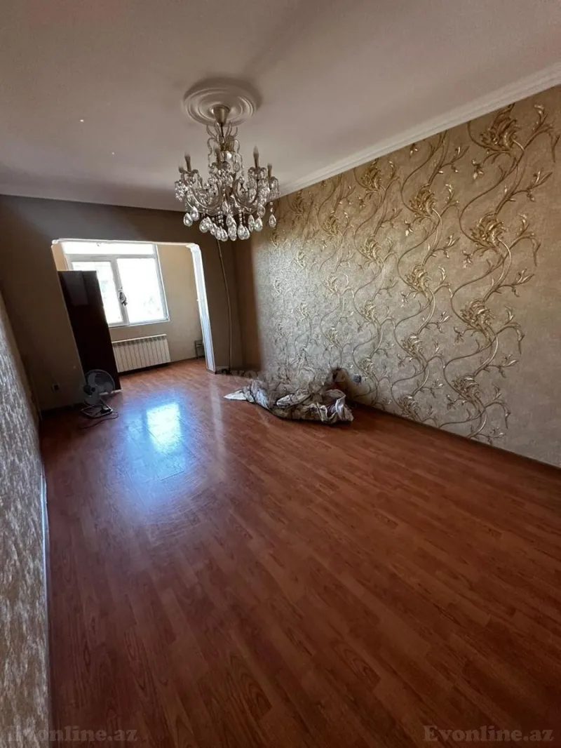 2 otaqlı köhnə tikili mənzil satılır — 8-ci mikrorayon, Bakı - şəkil 6