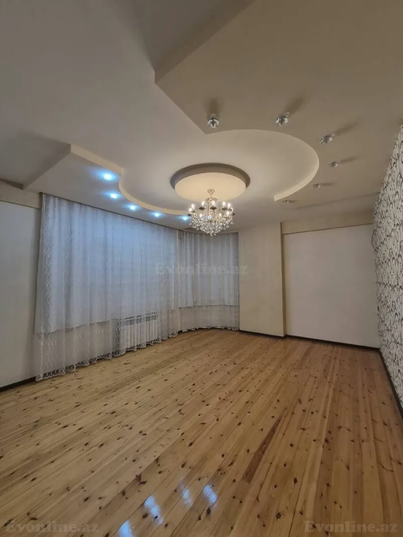 Bakı, Suraxanı r., Yeni Günəşlida 3 otaqlı mənzil satılır