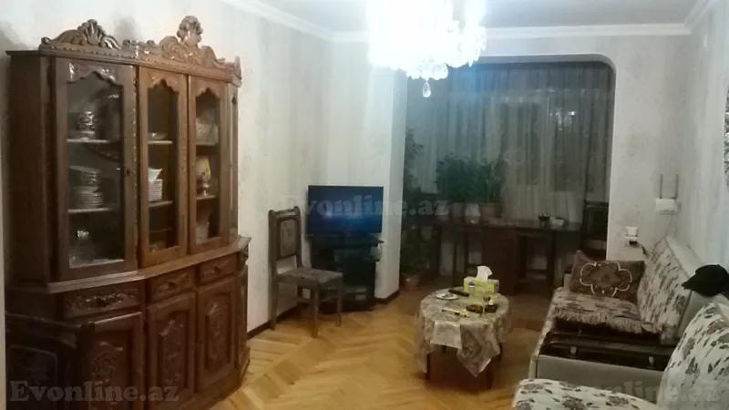 2 otaqlı Mənzil 60 m² 28 May m. Kirayə verilir