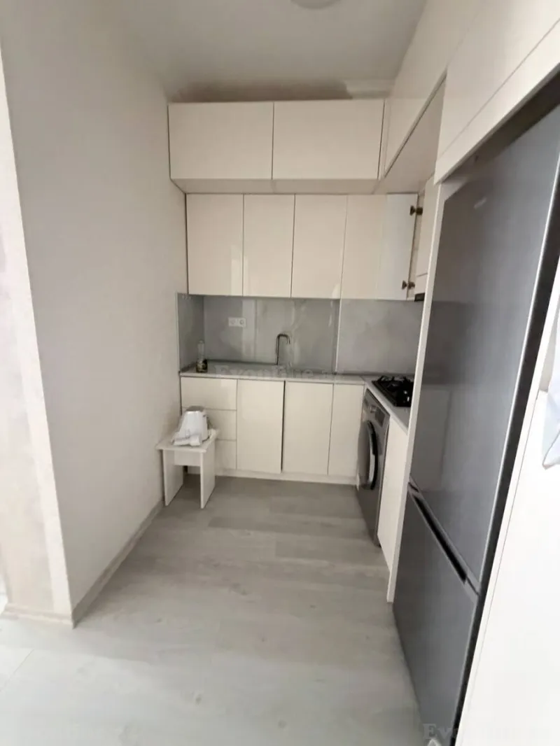 2 otaqlı yeni tikili mənzil kirayə verilir — 20 Yanvar m., Bakı - şəkil 2