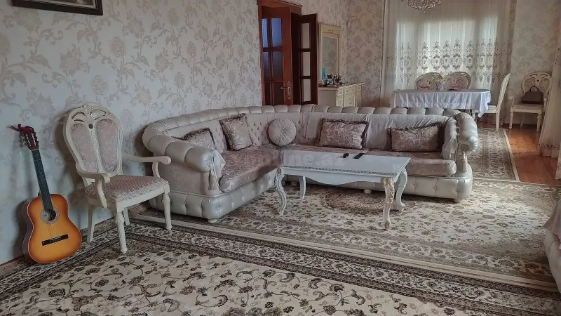 6 otaqlı həyət evi kirayə verilir — Novxanı, Bakı - şəkil 4