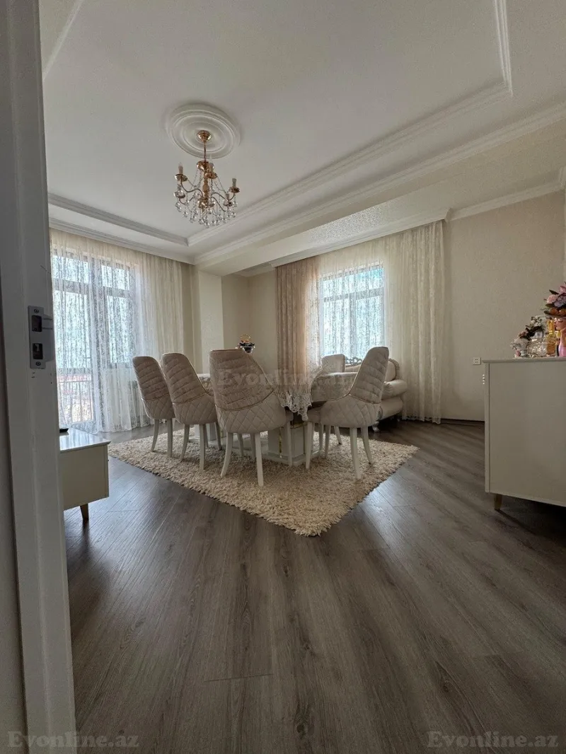 2 otaqlı Mənzil 88 m² Bakıxanov Kirayə verilir