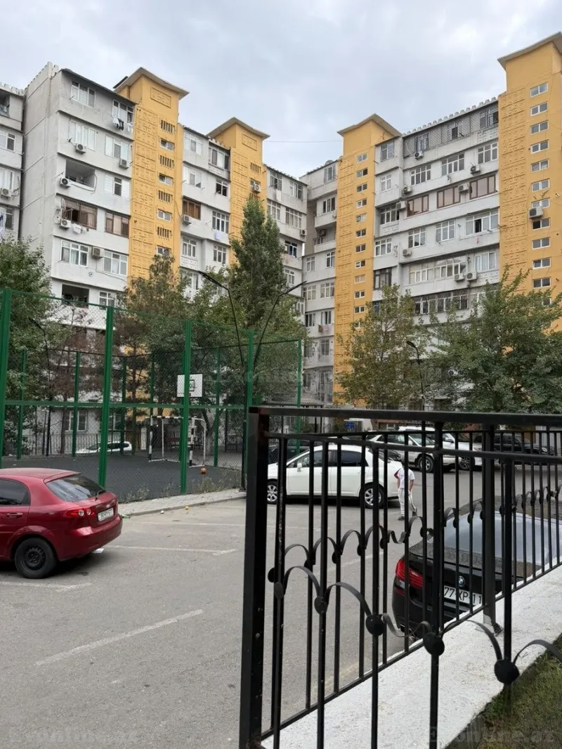 2 otaqlı yeni tikili mənzil satılır — Yeni Yasamal, Bakı - şəkil 14