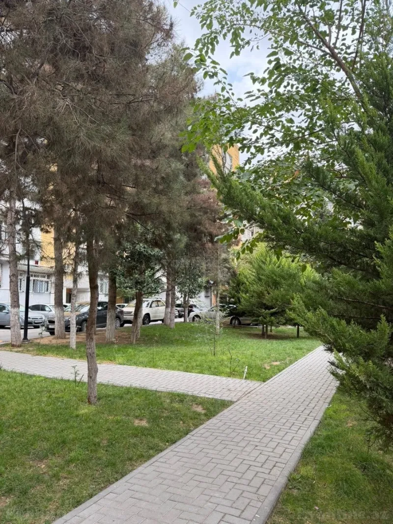 2 otaqlı yeni tikili mənzil satılır — Yeni Yasamal, Bakı - şəkil 16