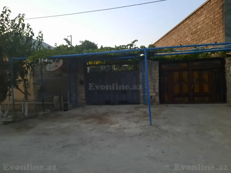 3 otaqlı həyət evi kirayə verilir — Buzovna, Bakı