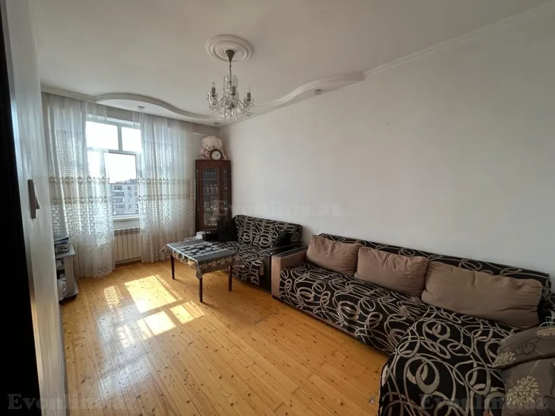 2 otaqlı Mənzil 55 m² 7-ci mikrorayon Satılır