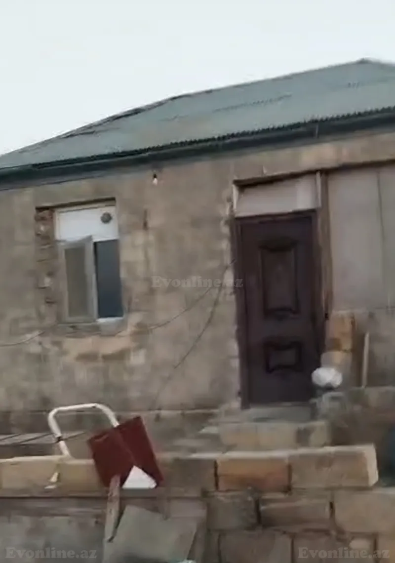 3 otaqlı həyət evi satılır — Atyalı, Bakı