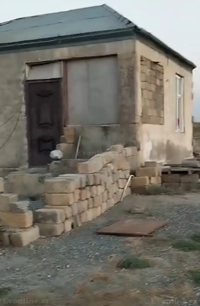 3 otaqlı həyət evi satılır — Atyalı, Bakı - şəkil 2