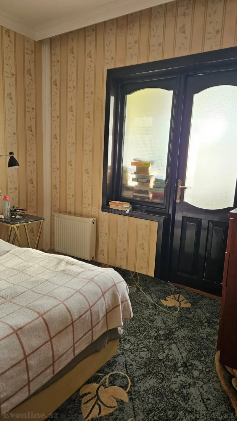 2 otaqlı köhnə tikili mənzil kirayə verilir — Inşaatçılar pr., Bakı - şəkil 6
