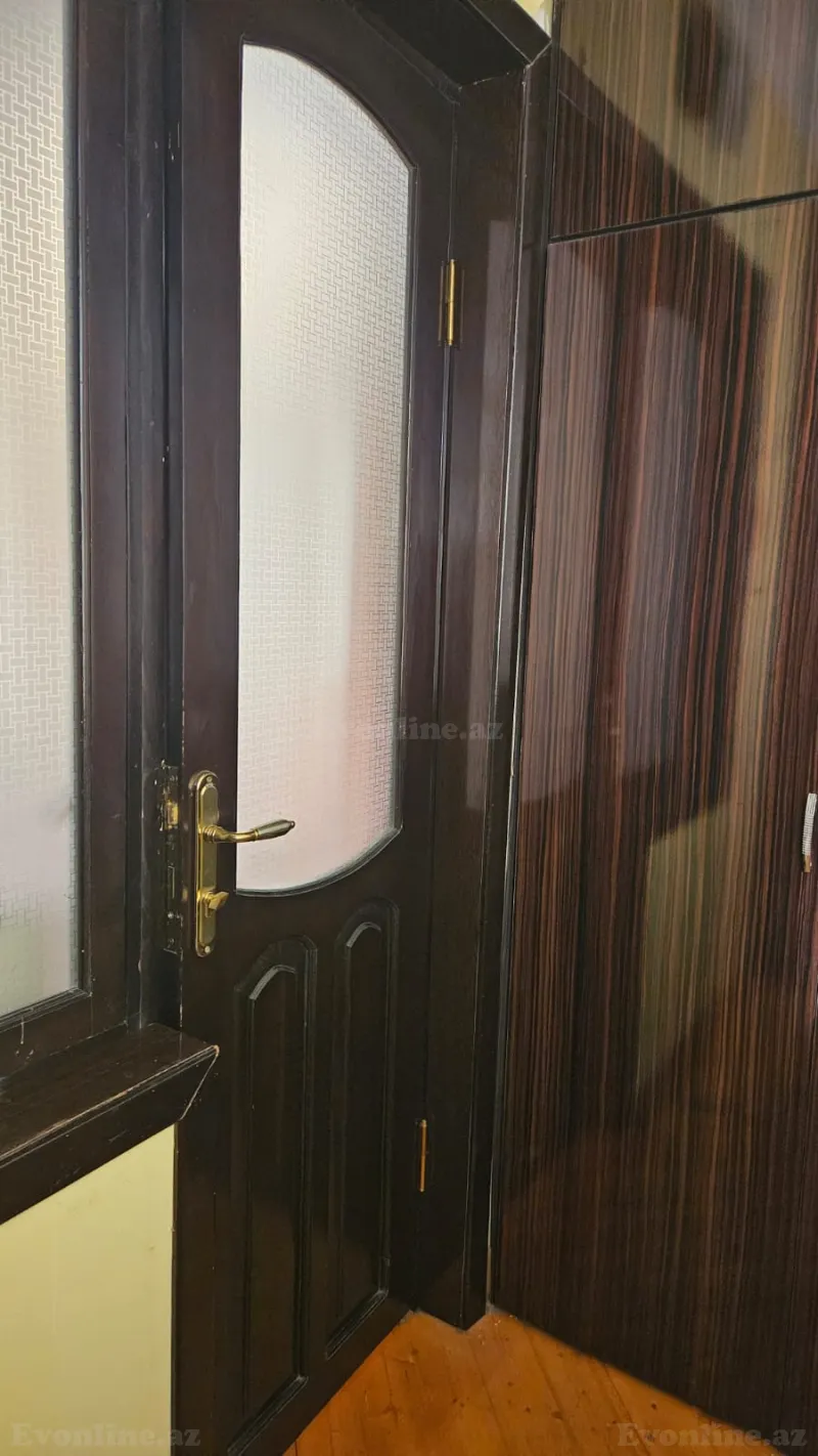 2 otaqlı köhnə tikili mənzil kirayə verilir — Inşaatçılar pr., Bakı - şəkil 9