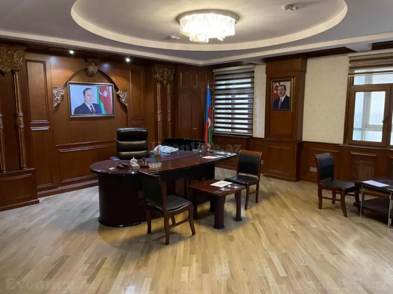 18 otaqlı ofis kirayə verilir, Bakı, Nəsimi r., Memar Əcəmi m., 4-cü mikrorayon