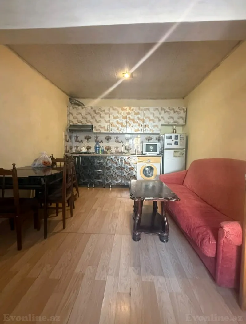 3 otaqlı həyət evi kirayə verilir — Badamdar, Bakı