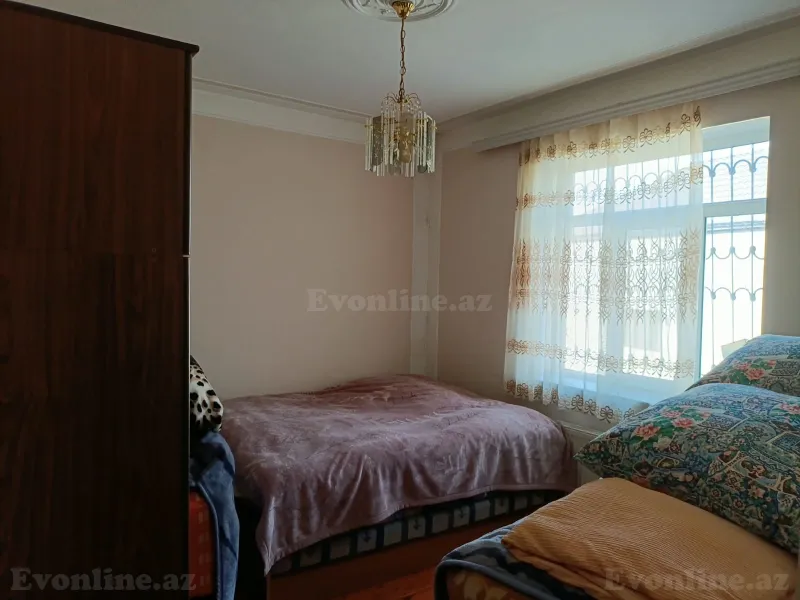 5 otaqlı həyət evi satılır — Qaraçuxur, Bakı - şəkil 4