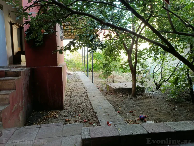 5 otaqlı həyət evi satılır — Qaraçuxur, Bakı - şəkil 12