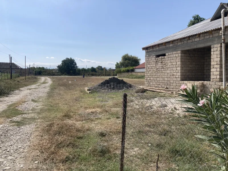 4 otaqlı həyət evi satılır — Xaçmaz - şəkil 3