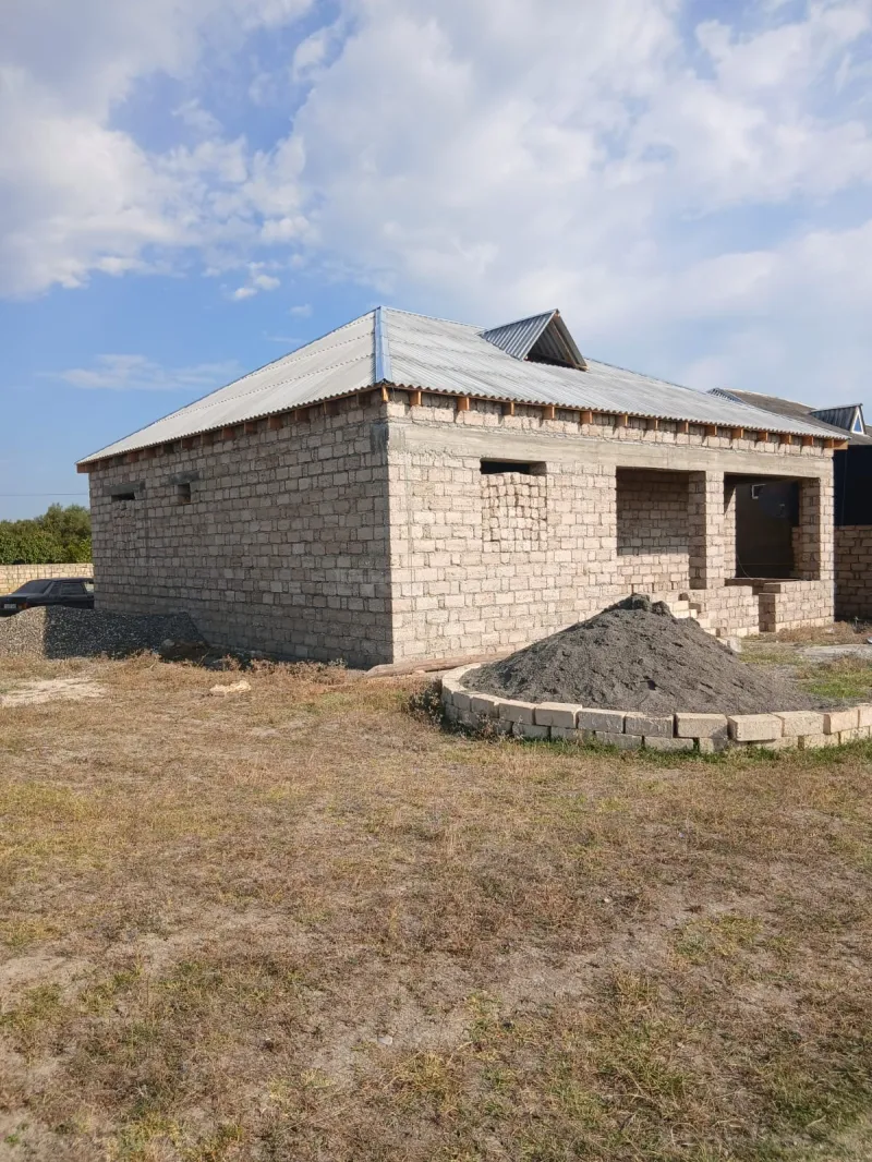4 otaqlı həyət evi satılır — Xaçmaz - şəkil 5