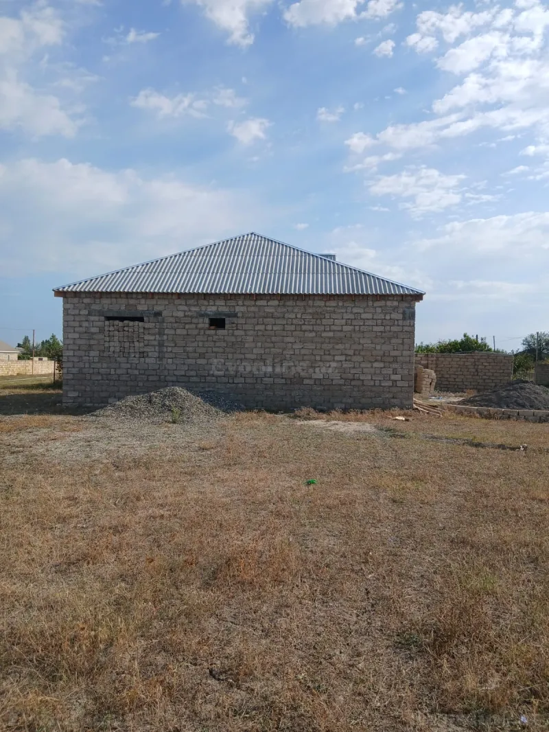 4 otaqlı həyət evi satılır — Xaçmaz - şəkil 6