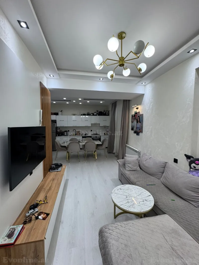 3 otaqlı mənzil satılır, Bakı, Yasamal r., İnşaatçılar m., Yeni Yasamal