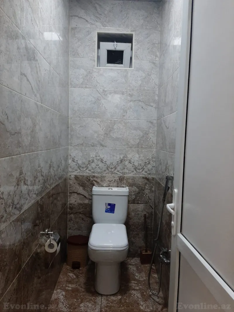 4 otaqlı həyət evi satılır — Yeni Ramana, Bakı - şəkil 13