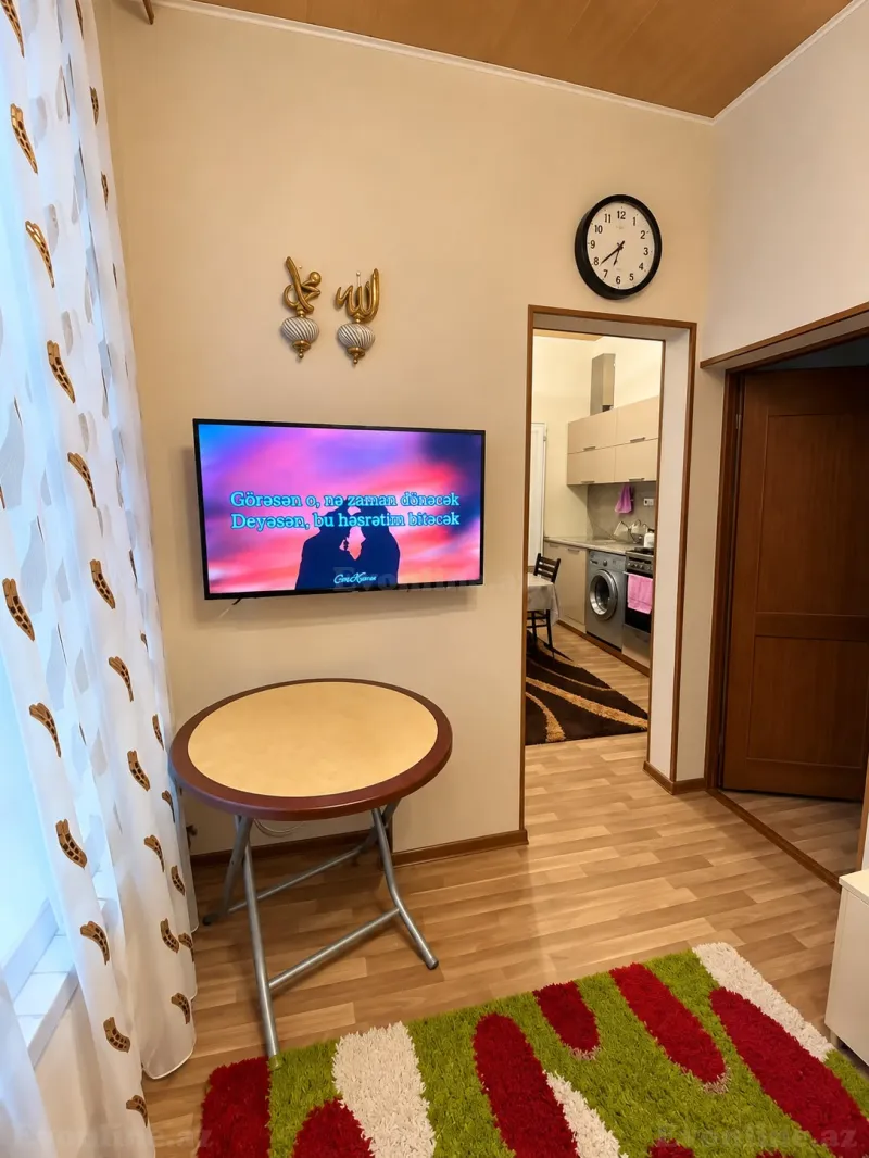 2 otaqlı həyət evi kirayə verilir — Neftçilər pr., Bakı - şəkil 9