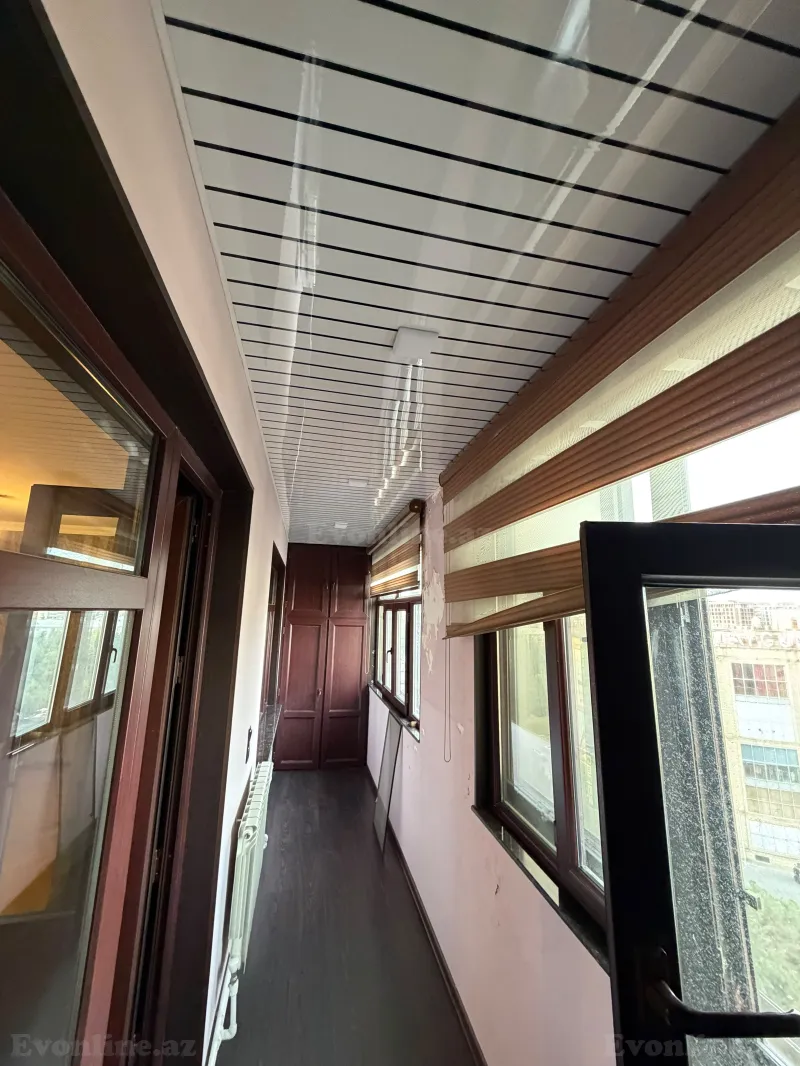 4 otaqlı köhnə tikili mənzil satılır — Bakıxanov, Bakı - şəkil 8