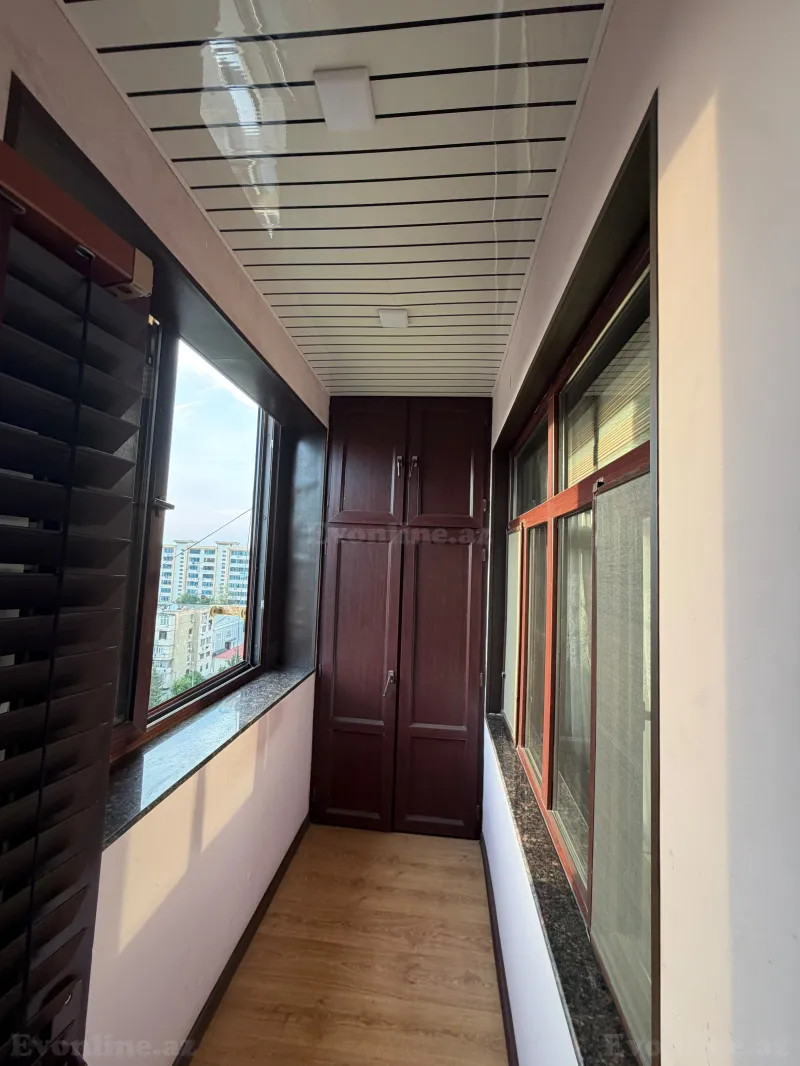 4 otaqlı köhnə tikili mənzil satılır — Bakıxanov, Bakı - şəkil 9