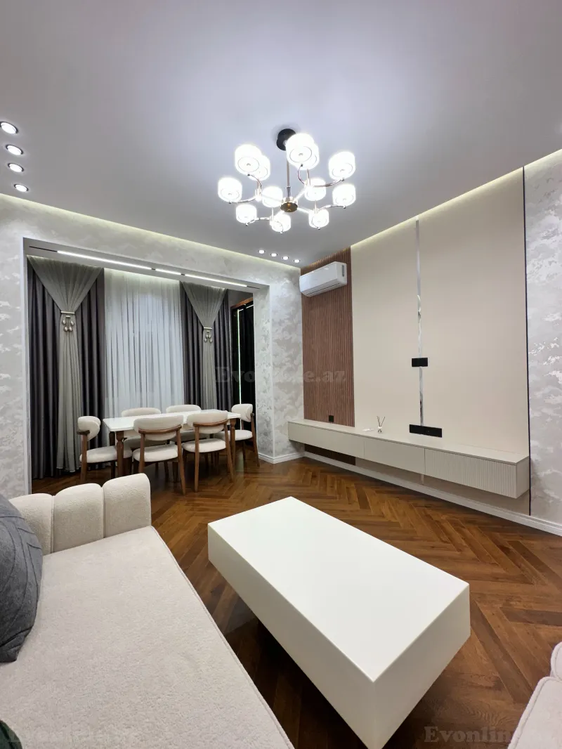 2 otaqlı mənzil satılır, Bakı, Xətai r., Əhmədli m.