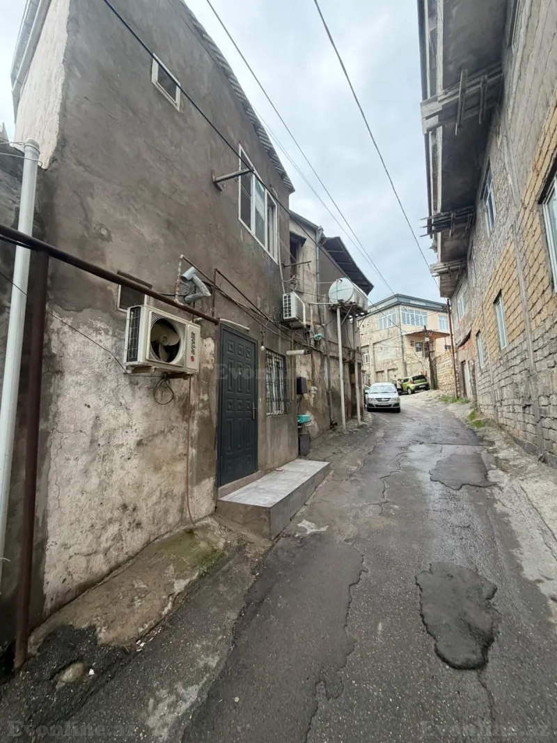 4 otaqlı həyət evi satılır — Yasamal, Bakı - şəkil 14