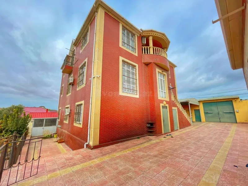 13 otaqlı həyət evi satılır, Bakı, Abşeron r., Azadlıq prospekti m., Mehdiabad