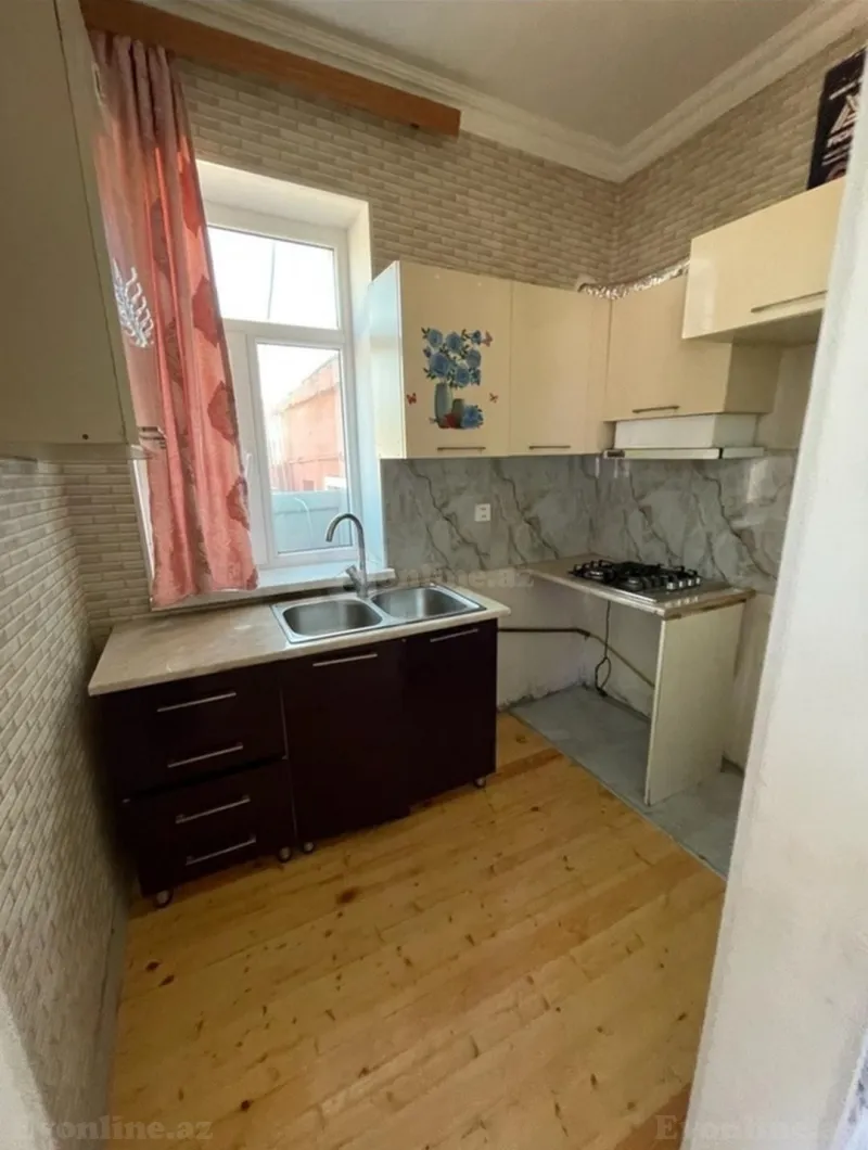 2 otaqlı həyət evi satılır — Savalan, Bakı - şəkil 7
