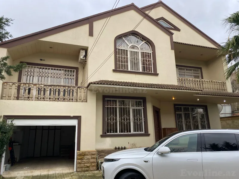 5 otaqlı həyət evi satılır — Qaraçuxur, Bakı