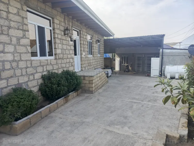 5 otaqlı həyət evi satılır — Göygöl - şəkil 4