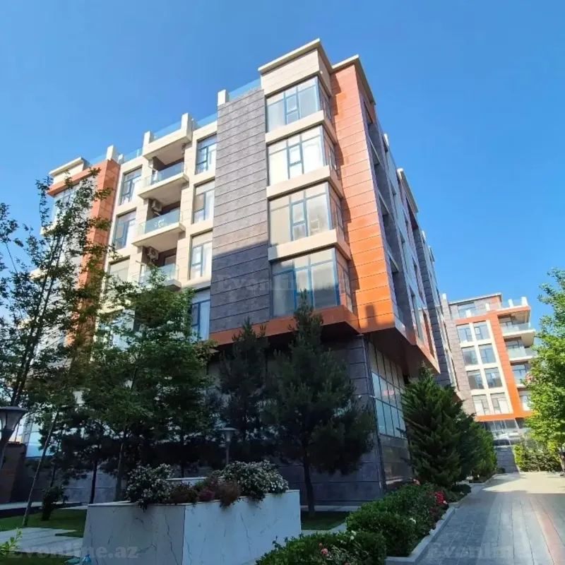 5 otaqlı mənzil satılır, Bakı, Səbail r., Şıxov