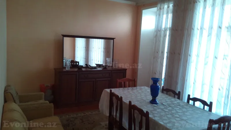 6 otaqlı həyət evi satılır — Şəki - şəkil 8