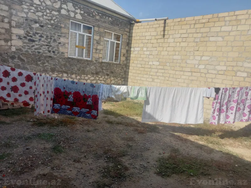 8 otaqlı həyət evi satılır — Şəmkir - şəkil 14
