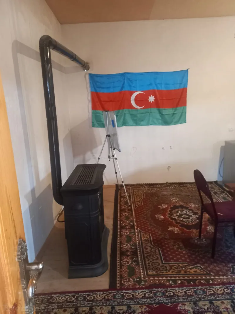 8 otaqlı həyət evi satılır — Şəmkir - şəkil 20