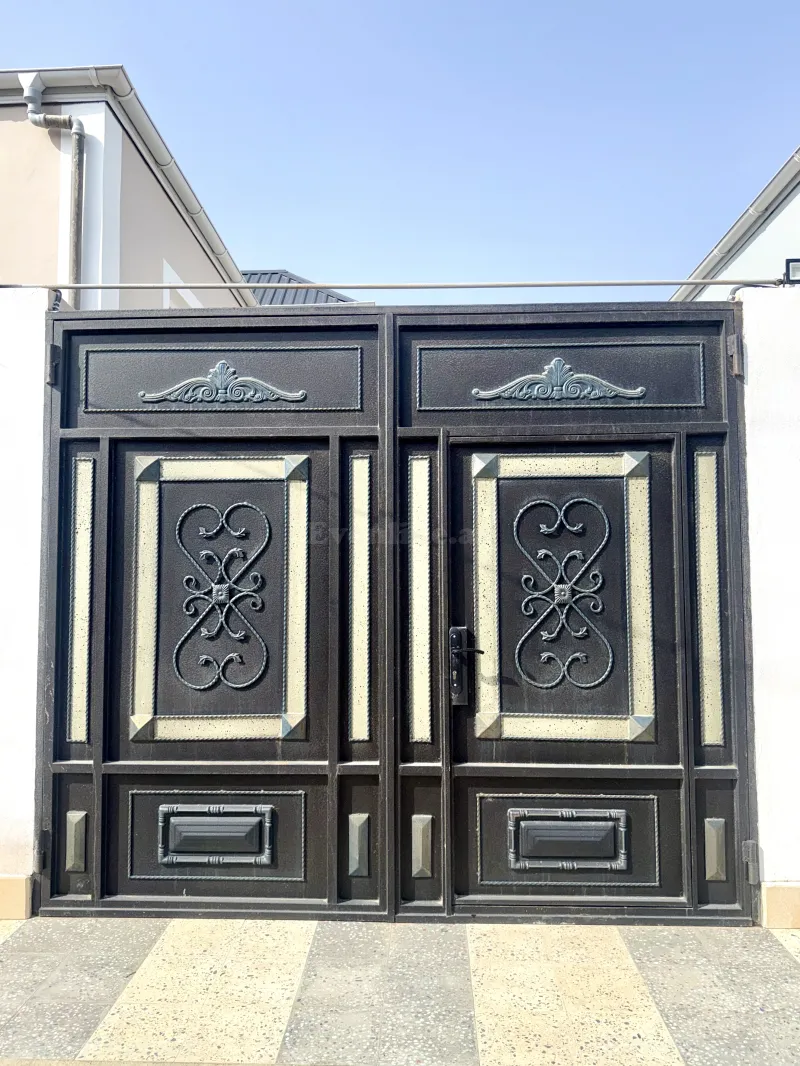 4 otaqlı həyət evi satılır — Yeni Ramana, Bakı