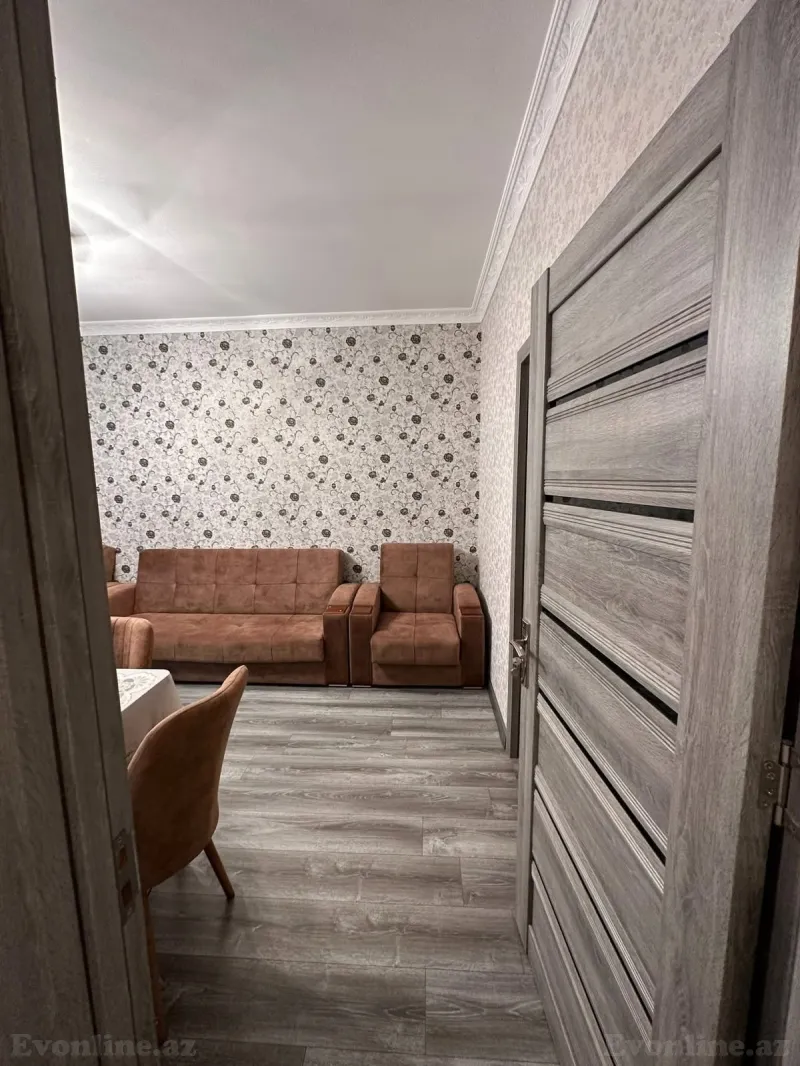2 otaqlı köhnə tikili mənzil kirayə verilir — 4-cü mikrorayon, Bakı - şəkil 7