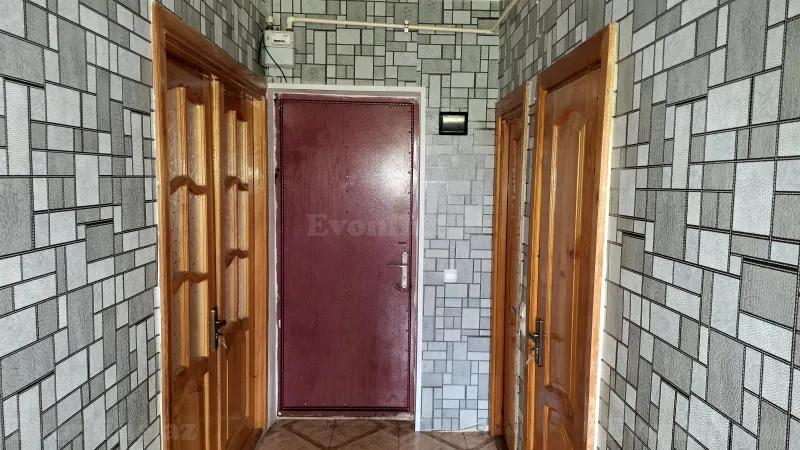 2 otaqlı köhnə tikili mənzil satılır — Gəncə