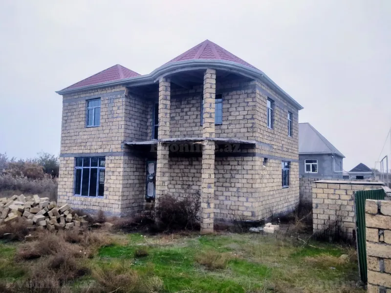 5 otaqlı həyət evi satılır — Biləsuvar - şəkil 2