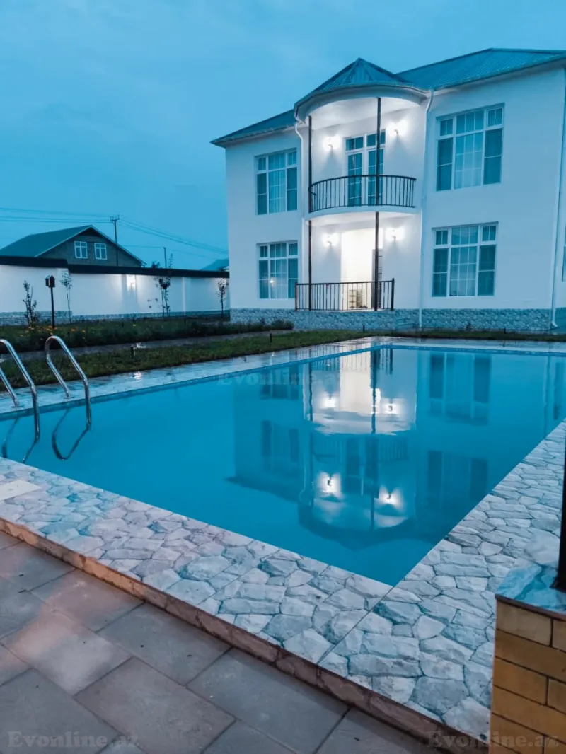 5 otaqlı həyət evi kirayə verilir — Qəbələ