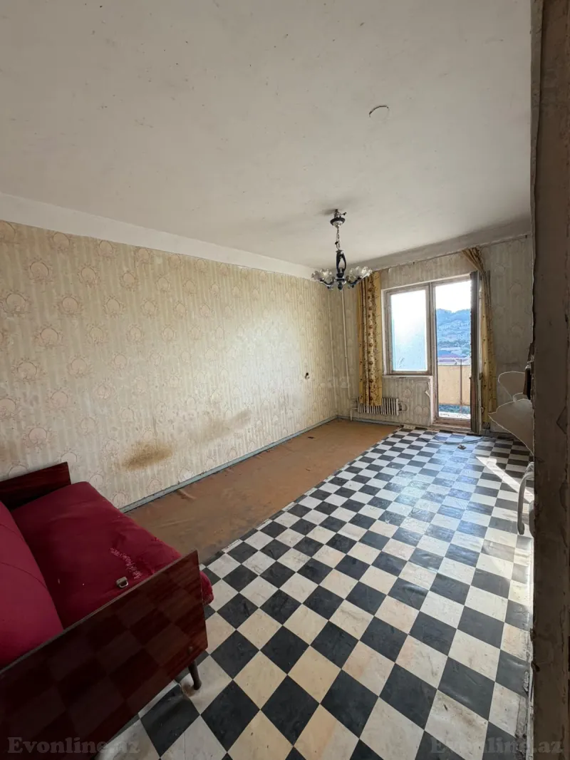 4 otaqlı köhnə tikili mənzil satılır — Qaraçuxur, Bakı - şəkil 10