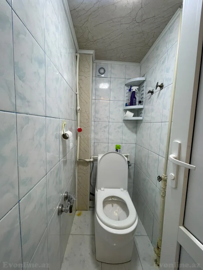 2 otaqlı köhnə tikili mənzil satılır — Buzovna, Bakı - şəkil 8