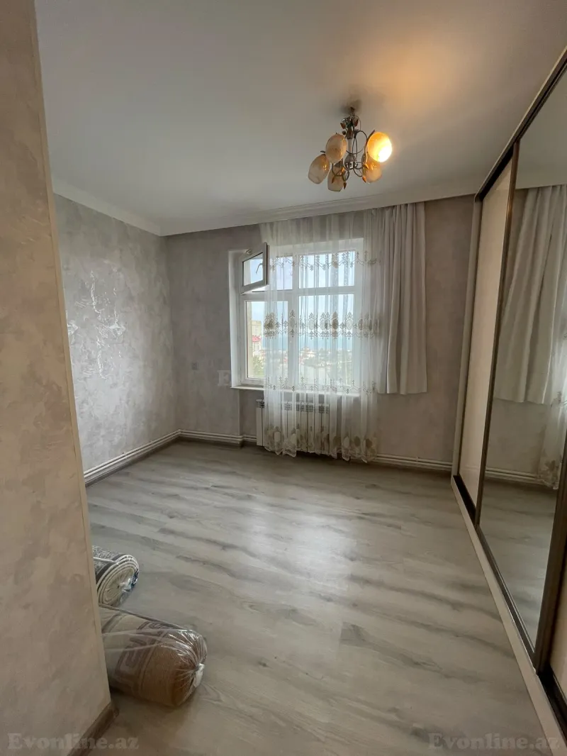 2 otaqlı köhnə tikili mənzil satılır — Buzovna, Bakı - şəkil 9
