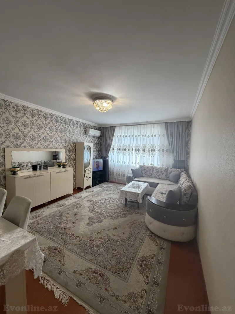 2 otaqlı köhnə tikili mənzil satılır — Qaraçuxur, Bakı